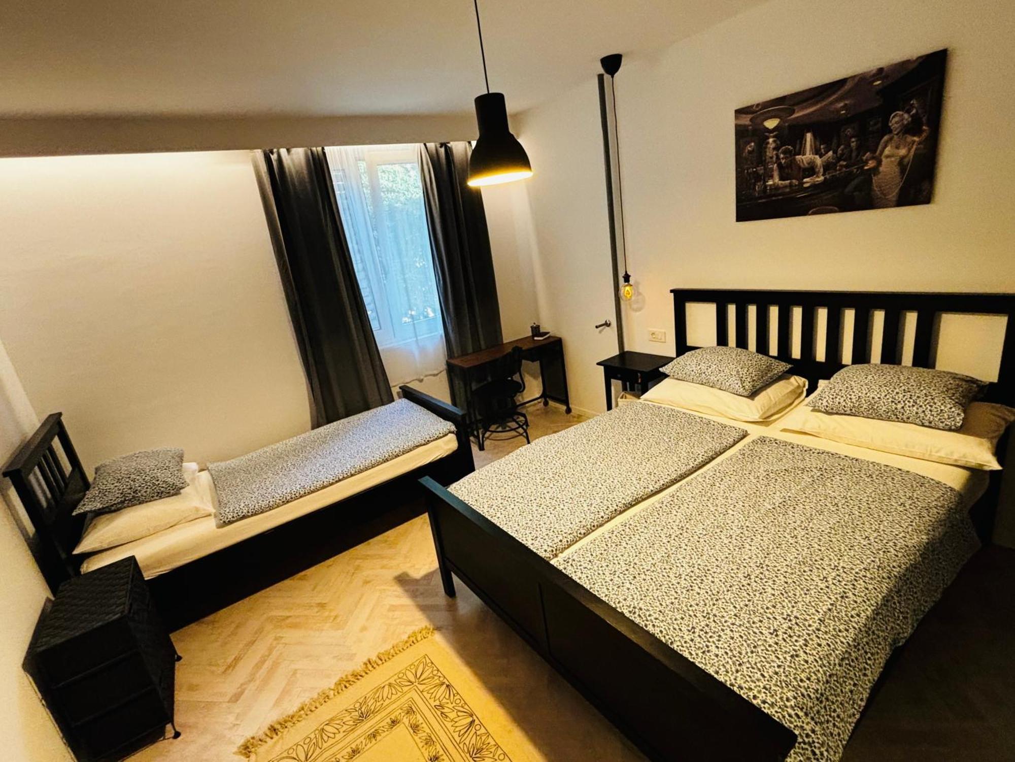 Split Right Place****Cozy And Completely New エクステリア 写真