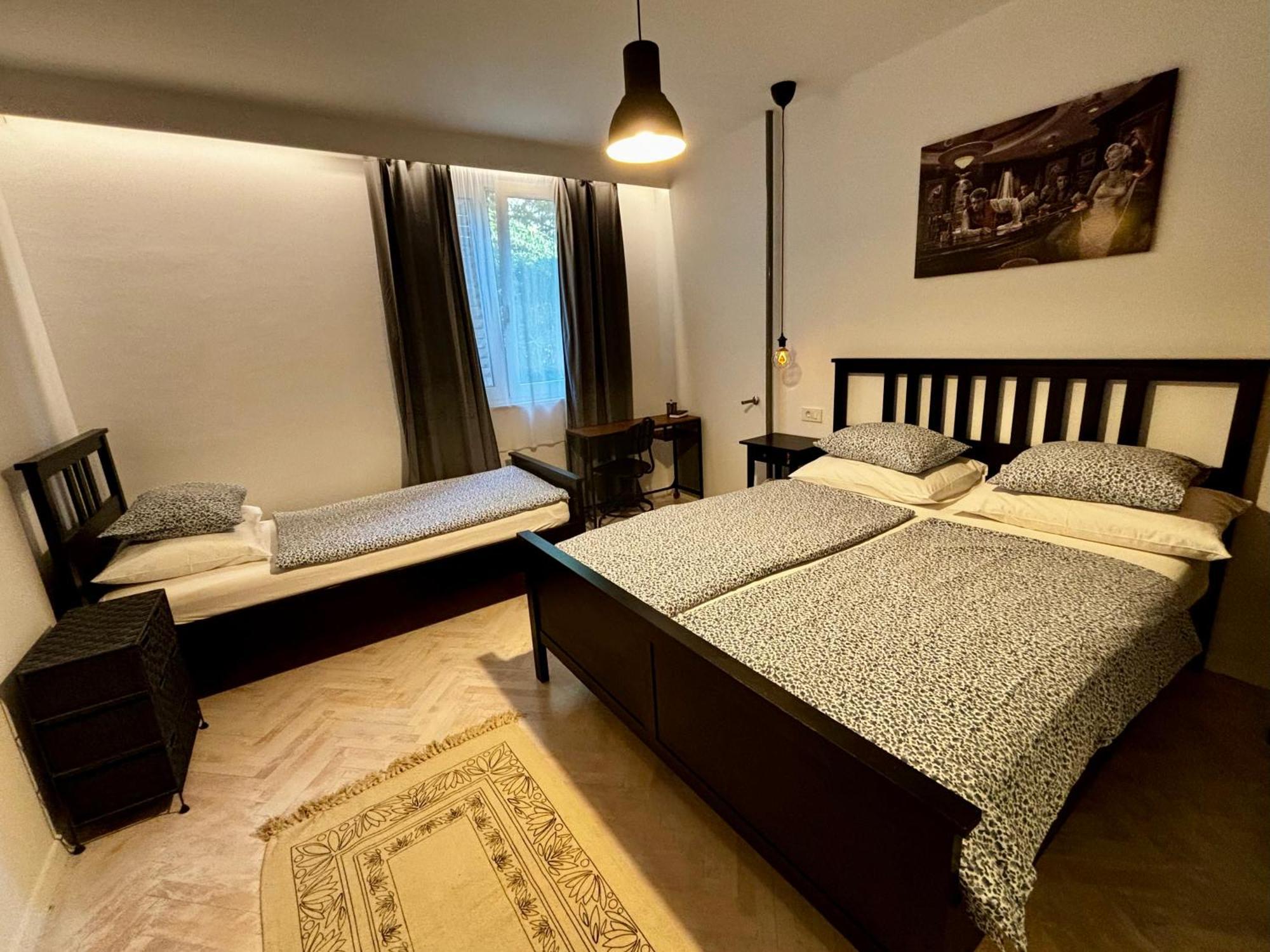 Split Right Place****Cozy And Completely New エクステリア 写真