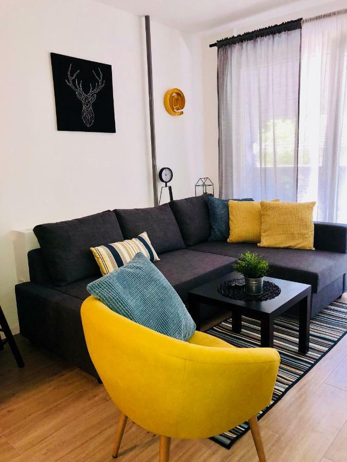 Split Right Place****Cozy And Completely New エクステリア 写真